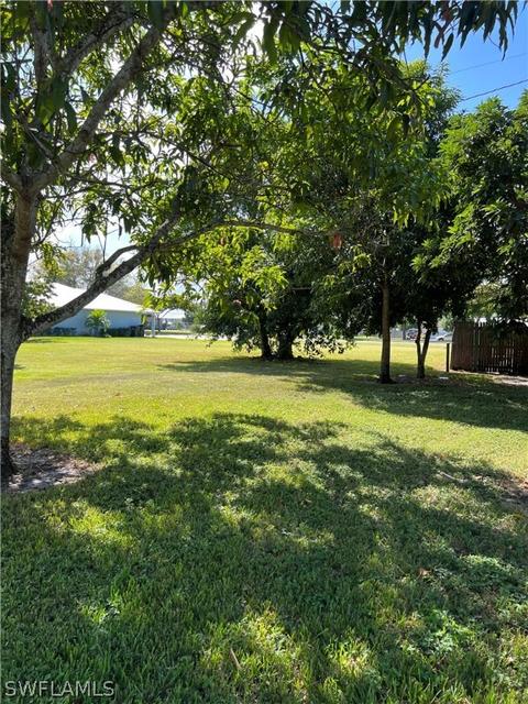 511 Bond St, Clewiston, FL 33440 photo 2
