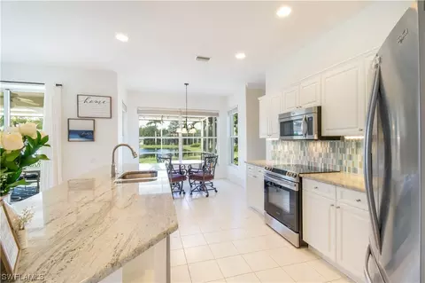 22981 White Oak Ln, Estero, FL 33928 photo 5