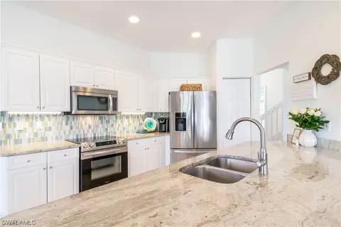 22981 White Oak Ln, Estero, FL 33928 photo 6
