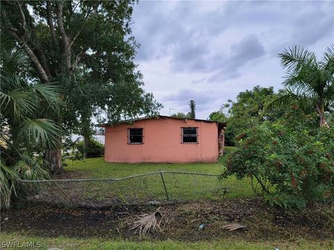 209 Eustis Ave, Immokalee, FL 34142 photo 5