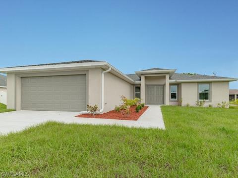 427 NE 1st Ave, Cape Coral, FL 33909