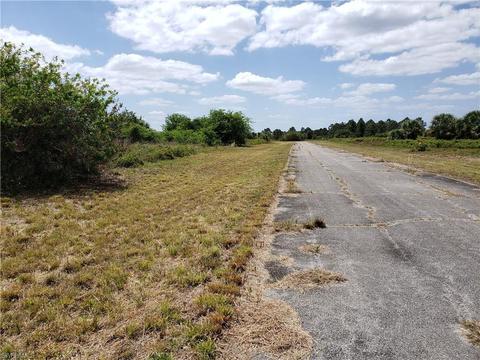 111 Carousel Ave, Labelle, FL 33935 photo 5