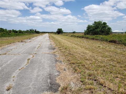 111 Carousel Ave, Labelle, FL 33935 photo 4