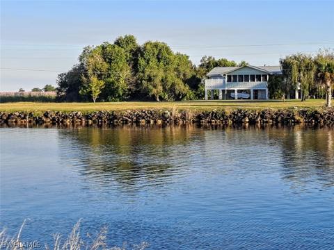 2057 River Rd, Moore Haven, FL 33471 photo 3