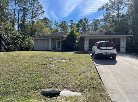 185 Victory Ct, Lehigh Acres, FL 33972 photo 1