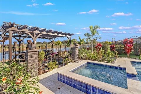 3680 E Hampton Cir, Alva, FL 33920 photo 2