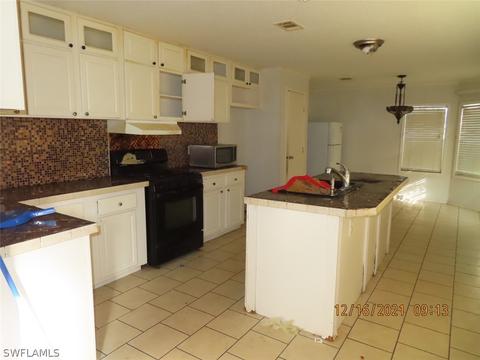 669 Evans Rd, Labelle, FL 33935 photo 4