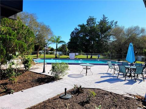 2001 Prow Ter, Labelle, FL 33935 photo 2
