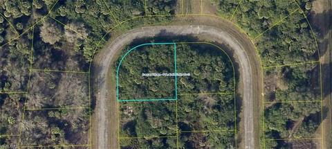 327 Phoenix Ter, Labelle, FL 33935 photo 1