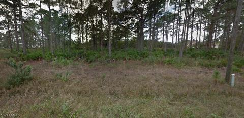 3211 32nd St W, Lehigh Acres, FL 33971