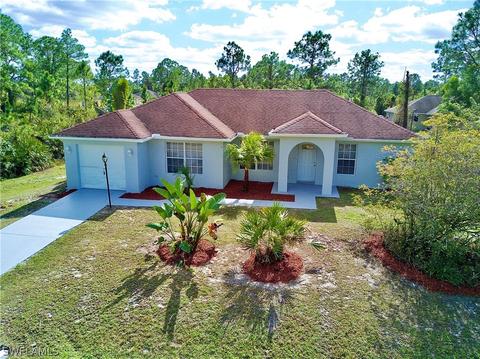 1238 Cherry St E, Lehigh Acres, FL 33974 photo 2