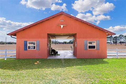 2475 Frontier Cir, Labelle, FL 33935 photo 5