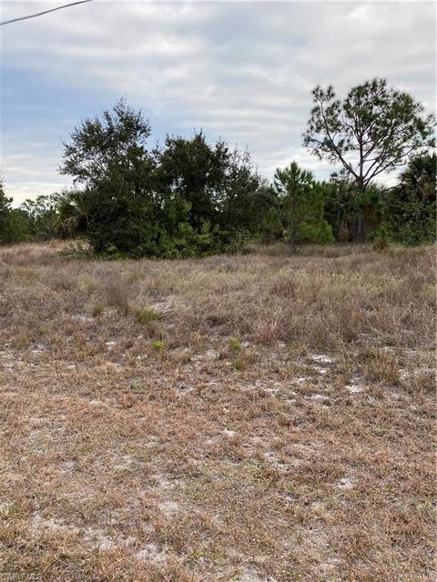 1110 Eaves St E, Lehigh Acres, FL 33974 photo 7