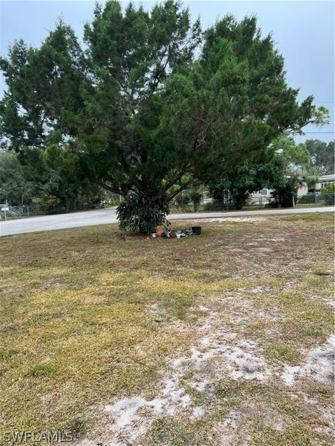 1088 Riverview Dr, Moore Haven, FL 33471 photo 2