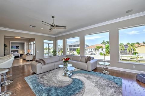 367 Lagoon Ave, Naples, FL 34108 photo 5