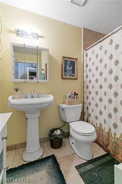 2579 Andrew Dr, Naples, FL 34112 photo 22