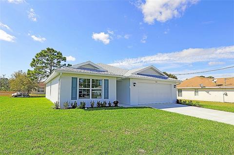 1822 NE 6th Pl, Cape Coral, FL 33909