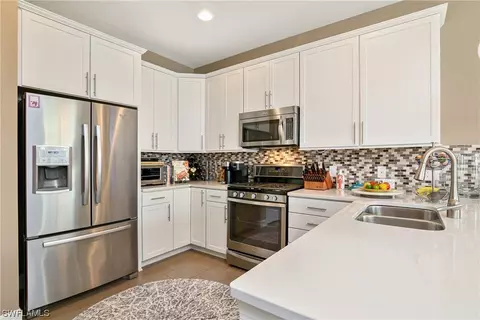 20111 Torch Key Way, Estero, FL 33928 photo 4
