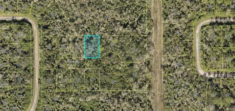 404 Marney Ct, Lehigh Acres, FL 33972