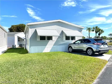 4700 Split Log Ln W, Estero, FL 33928 photo 1