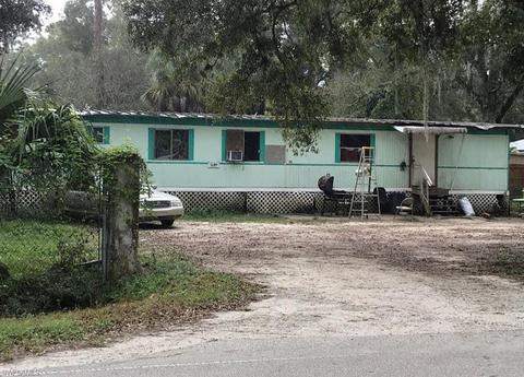 697 Nobles Rd, Labelle, FL 33935 photo 1