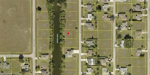 1824 NE 21st Pl, Cape Coral, FL 33909