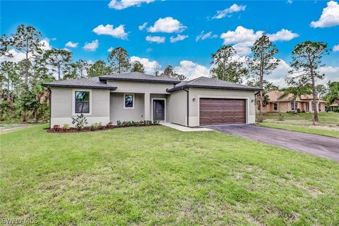 3966 26th Ave SE, Naples, FL 34117