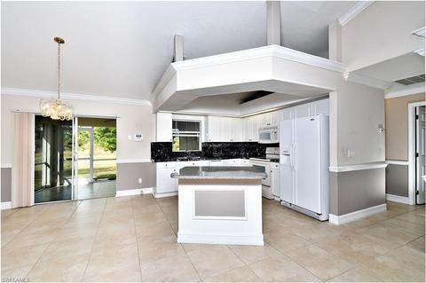 509 Hutton St E, Lehigh Acres, FL 33974 photo 5