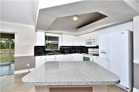 509 Hutton St E, Lehigh Acres, FL 33974 photo 7