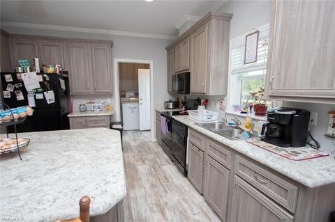 7824 8th Pl, Labelle, FL 33935 photo 8