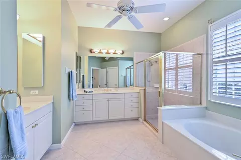 20100 Seadale Ct, Estero, FL 33928 photo 12