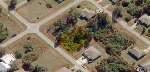 52055207 25th St SW, Lehigh Acres, FL 33973