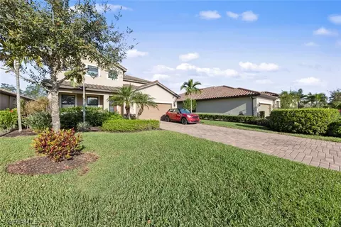20528 Black Tree Ln, Estero, FL 33928 photo 1