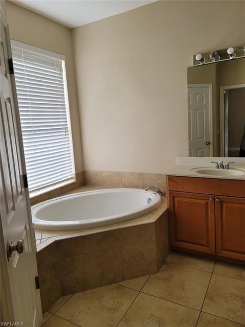 1211 Dodwin St E, Lehigh Acres, FL 33974 photo 18