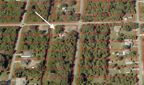 303 W 6th St, Lehigh Acres, FL 33972
