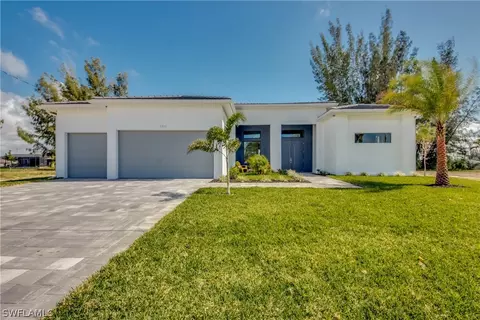 1502 SW 28th St, Cape Coral, FL 33914