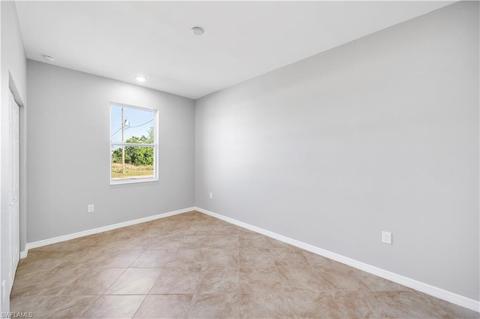 8041 Oakleaf Cir, Labelle, FL 33935 photo 25