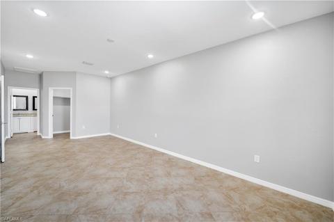 8041 Oakleaf Cir, Labelle, FL 33935 photo 18
