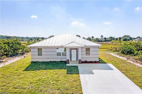 8041 Oakleaf Cir, Labelle, FL 33935 photo 32