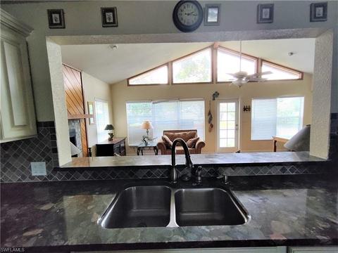 1738 Riverside Dr, Moore Haven, FL 33471 photo 8