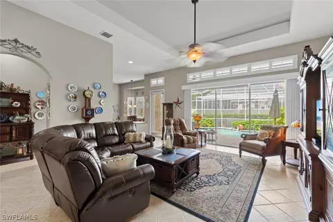 20268 Foxworth Cir, Estero, FL 33928 photo 3