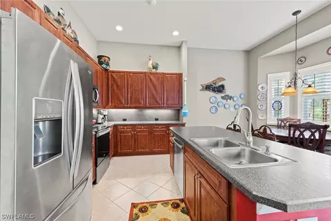 20268 Foxworth Cir, Estero, FL 33928 photo 12