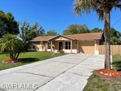 470 Calhoun St, Labelle, FL 33935 photo 2