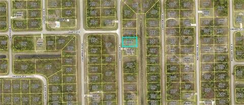 425 Lambda Ave S, Lehigh Acres, FL 33974 photo 2