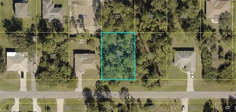 5330 Benton St, Lehigh Acres, FL 33971