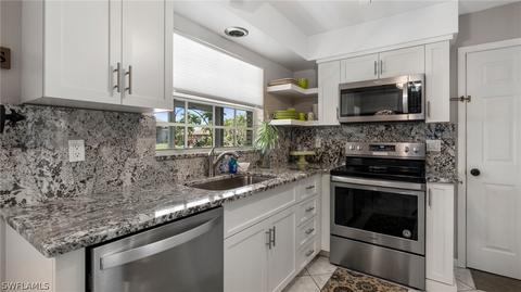 119 SE 42nd St, Cape Coral, FL 33904