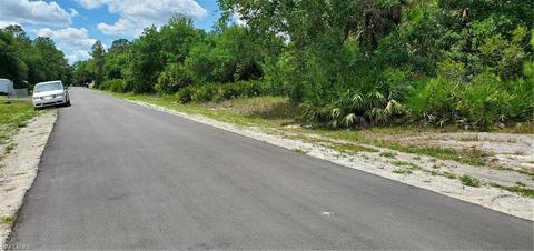 2221 Robert Ave, Alva, FL 33920 photo 3