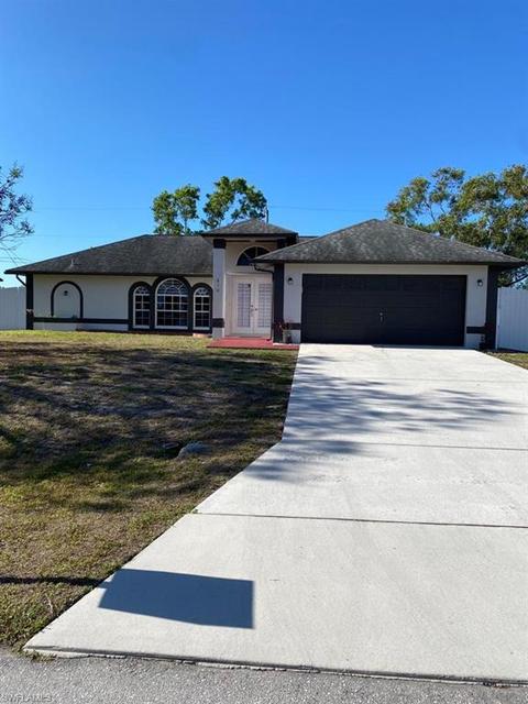 610 SW 27th St, Cape Coral, FL 33914
