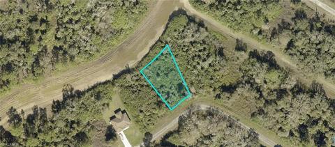 656 Stanwin Loop, Lehigh Acres, FL 33972 photo 3