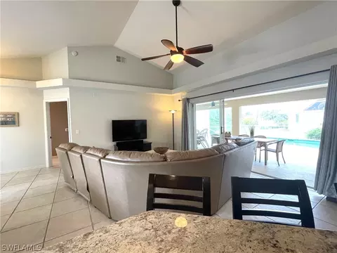 5151 Coldstream Ln, Naples, FL 34104 photo 10